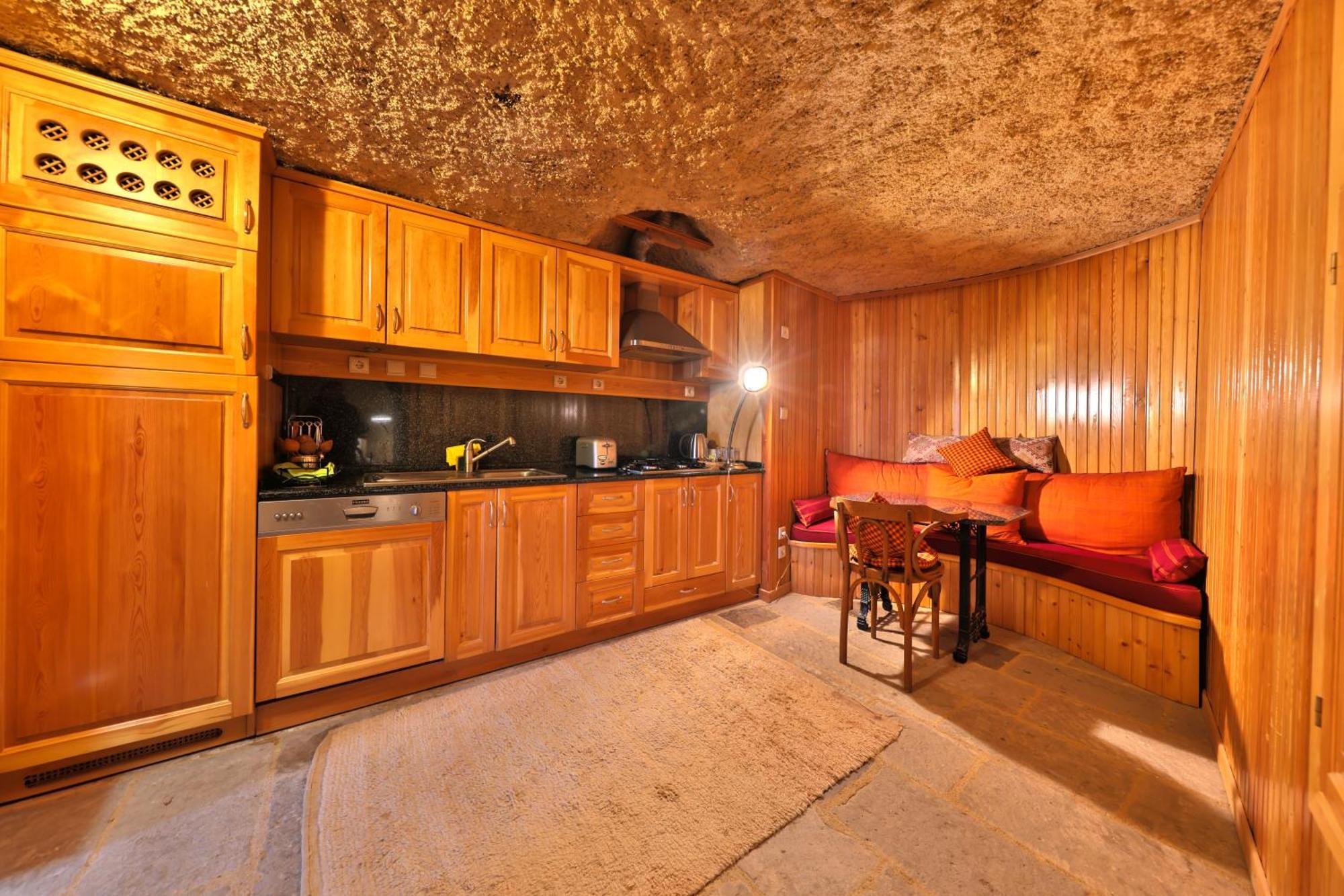 Potamia Cave Suites Ortahisar Exteriör bild